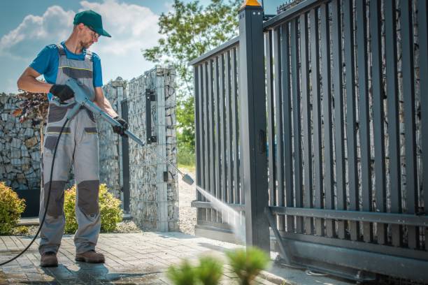 Best Animal Enclosure Cleaning  in , VT